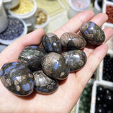 Que Sera Tumbled Wholesale -Wholesale Crystals